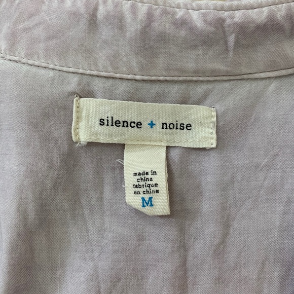 Silence + Noise Button Down Sleeveless Lilac Dress - Picture 2 of 3